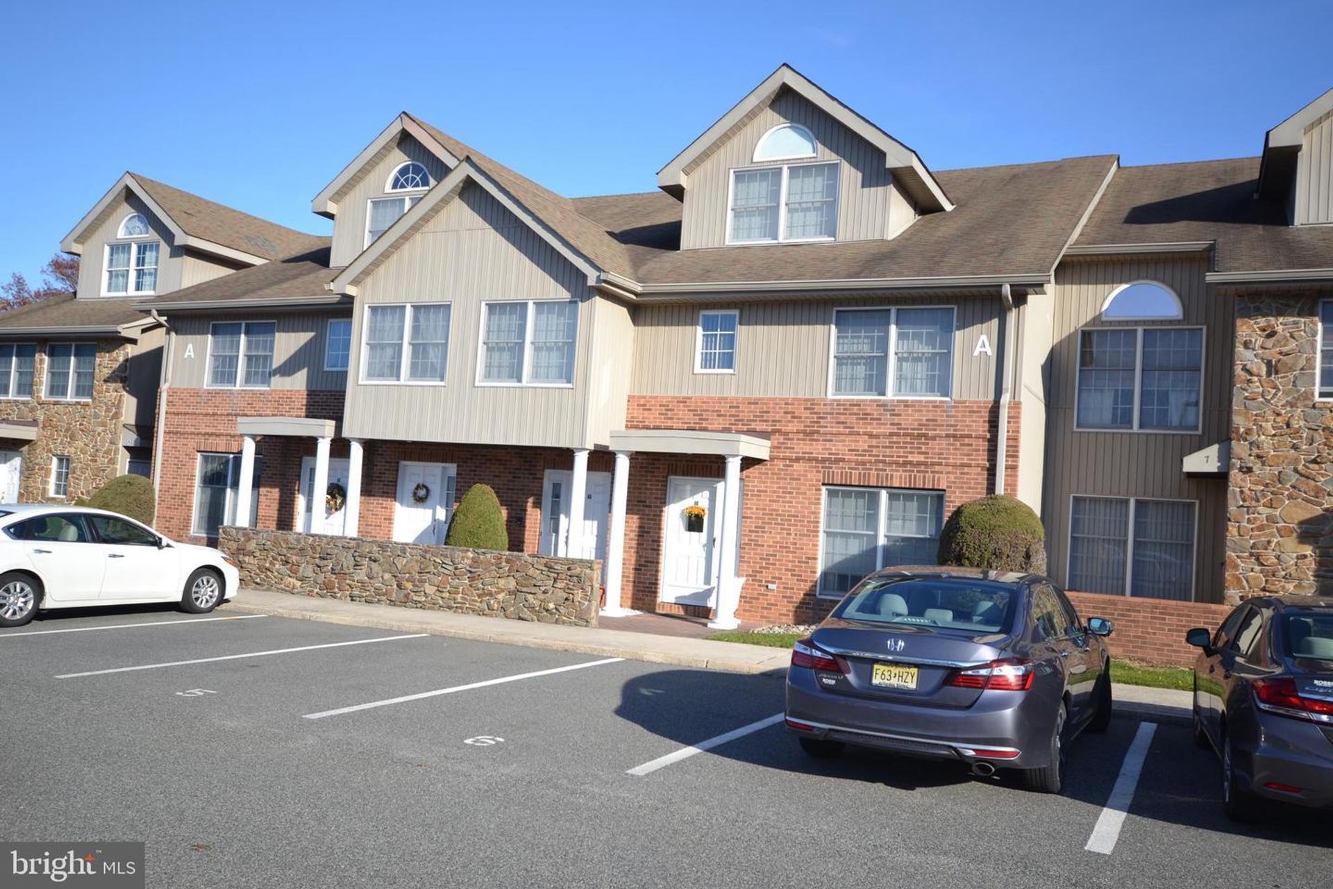 Harlen Court Rentals 9 of 12