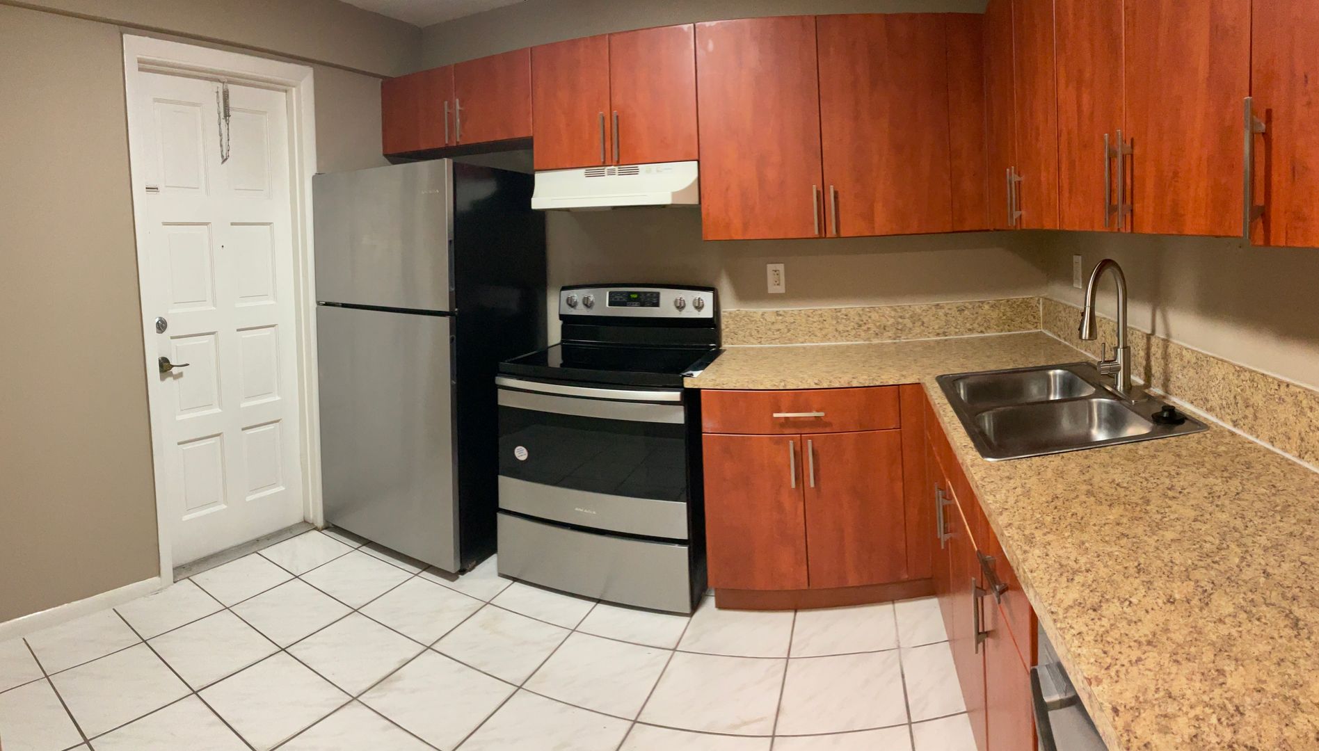 Coral Springs Apartment: 8203 W Sample Road - Apt 11