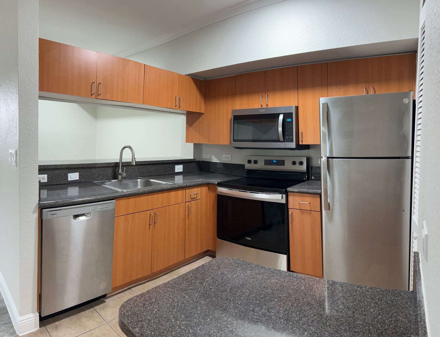 Coral Springs Apartment: 10110-10268 NW 33rd Street