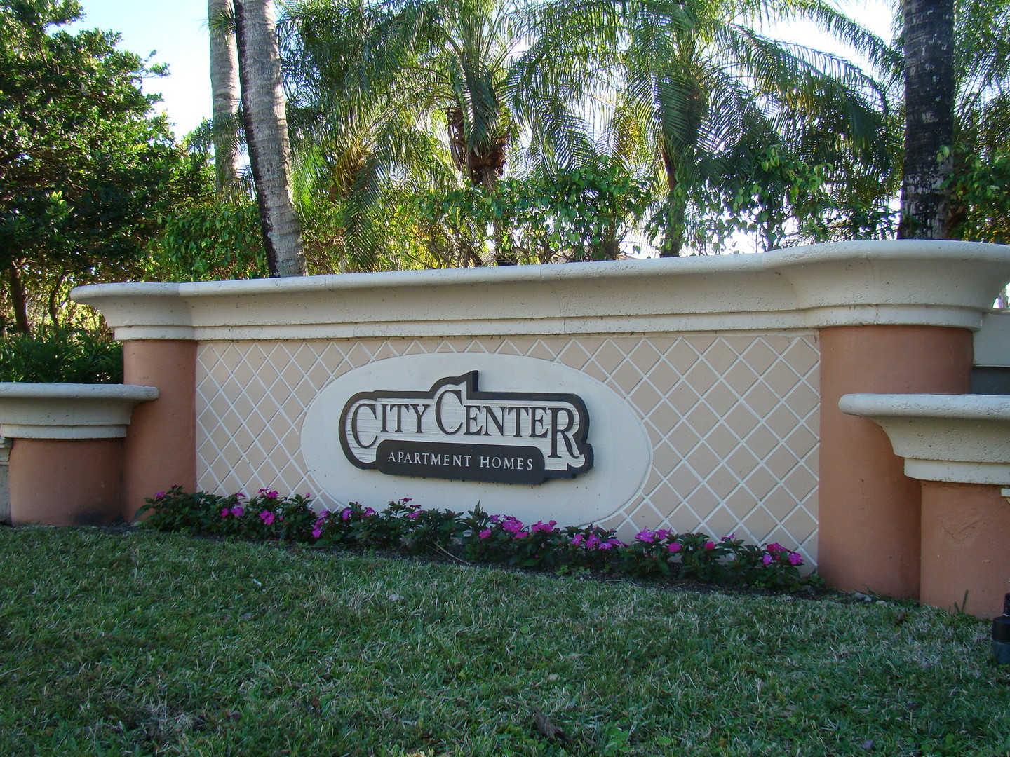 Coral Springs Apartment: 10110-10268 NW 33rd Street