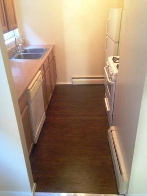 2 Bedroom with Washer/Dryer – photo 1