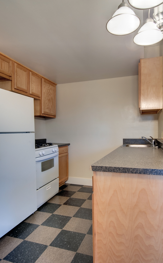 Cincinnati Apartment: 516 Milton St