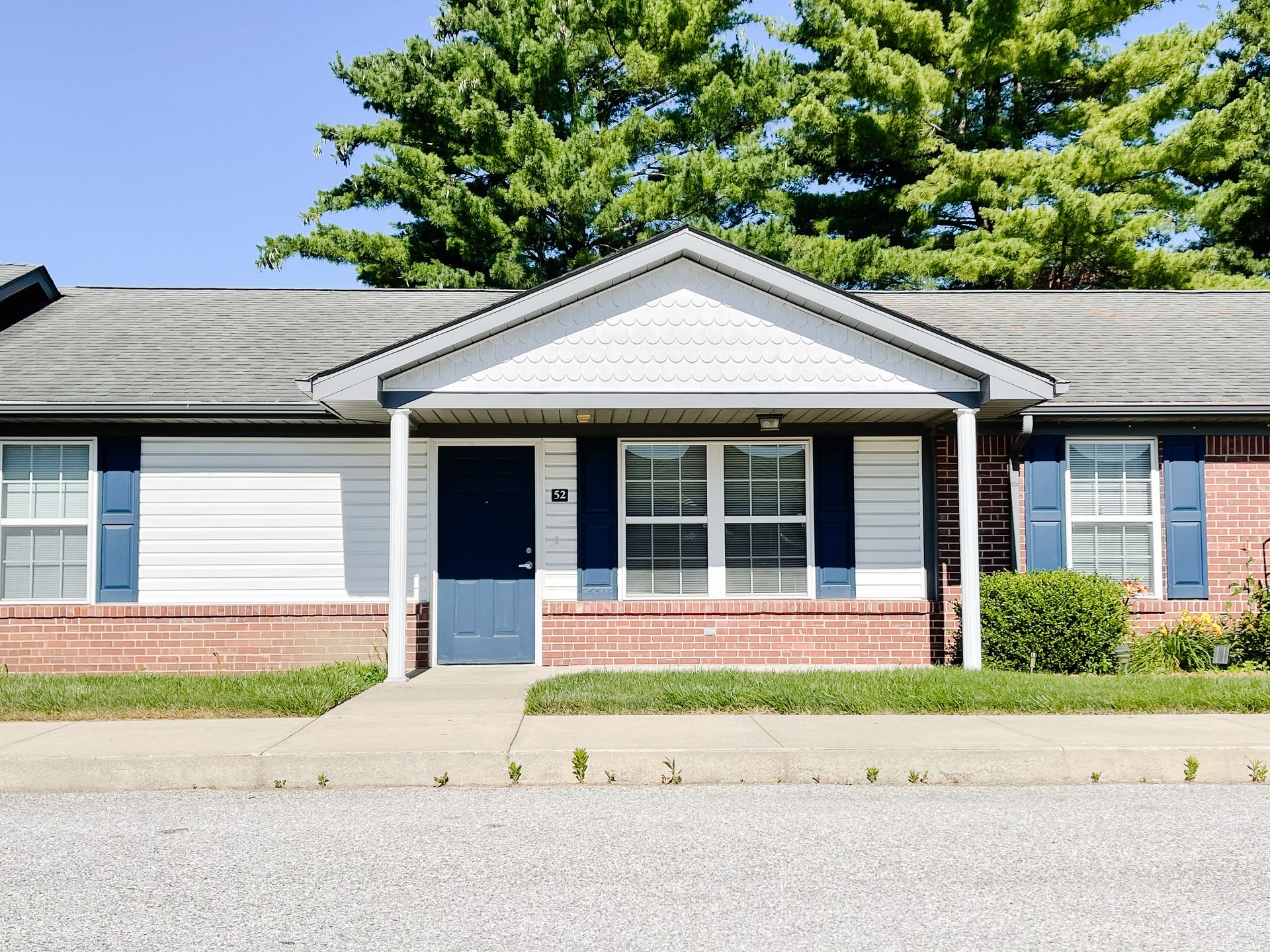 Danville Apartment: 46 Danbury Ct.