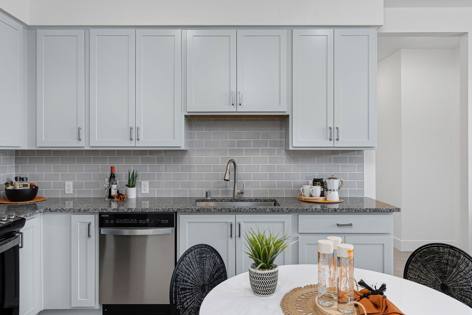 Santa Rosa Apartment: 4034 Alexander David Court & 129-159 Dana Carlton Lane