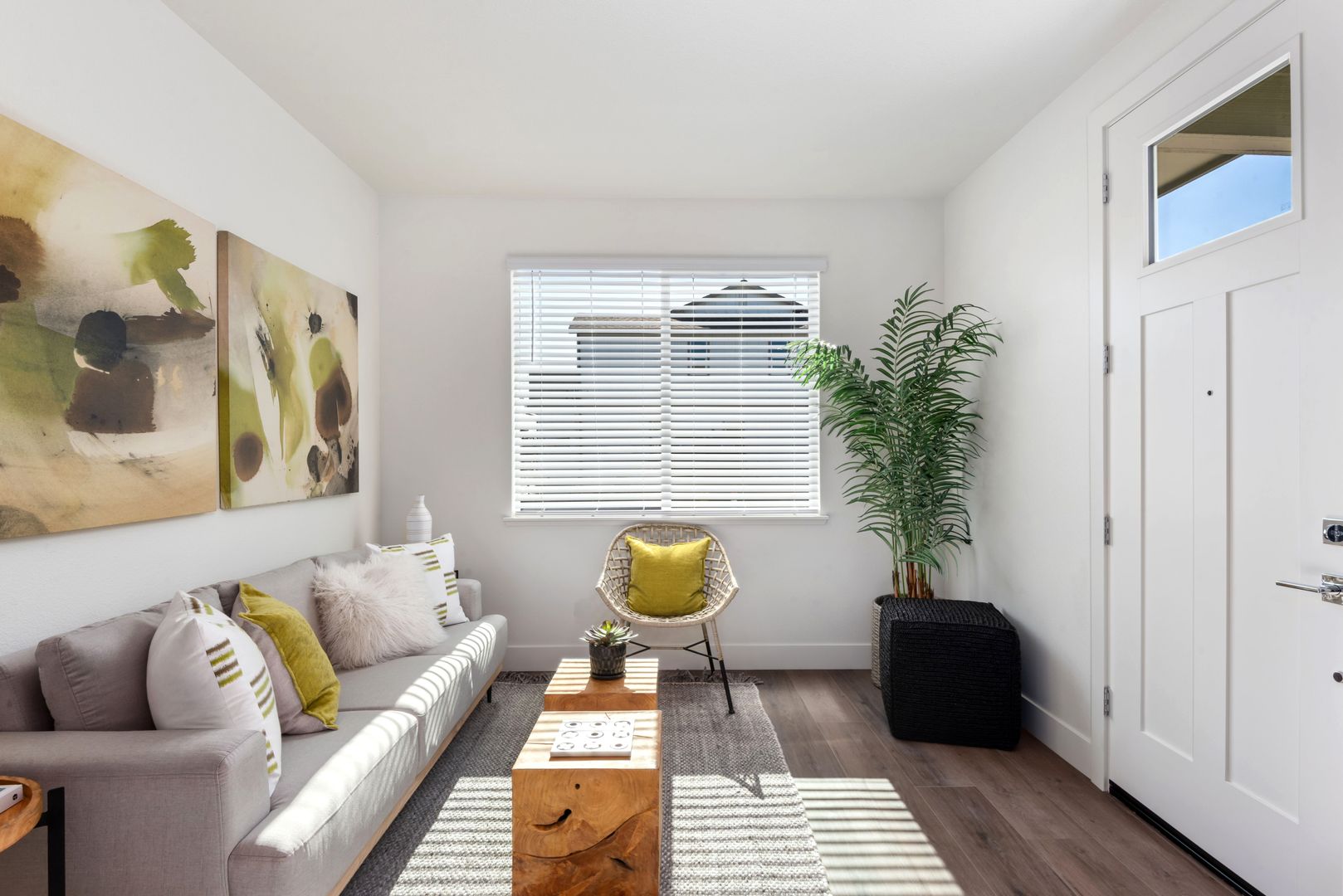 Santa Rosa Townhome: Colgan Creek