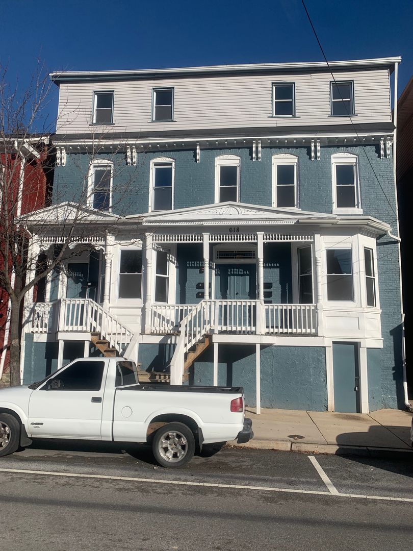 Hagerstown Apartment: 620 W. Washington Street
