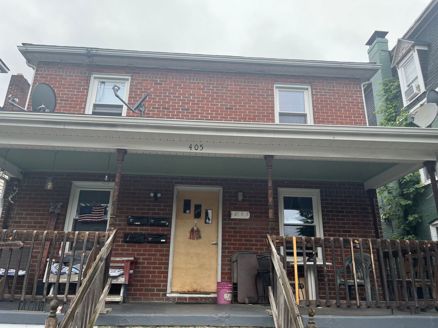 Hagerstown Apartment: 405 Guilford Avenue
