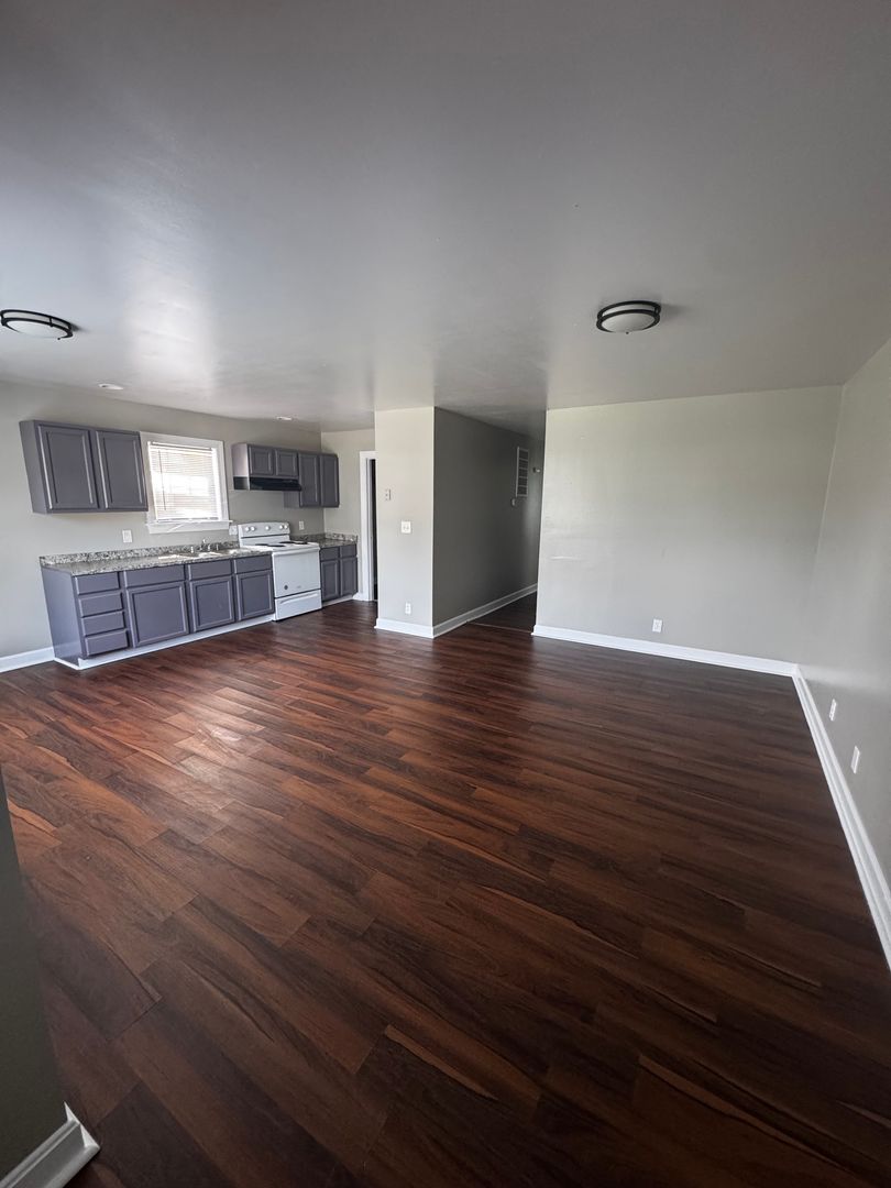 Louisville Apartment: 1540 Beech Street