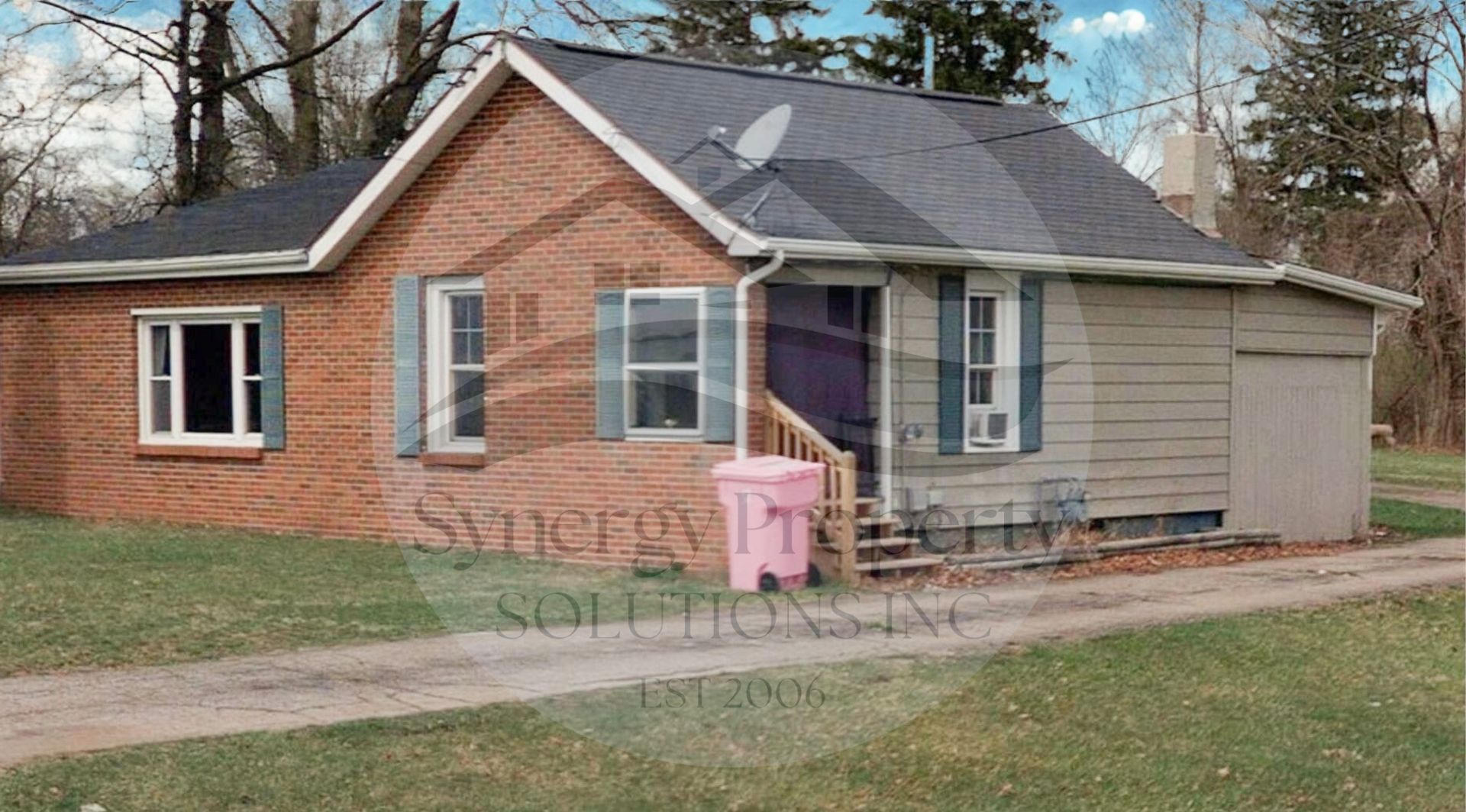 Mansfield House: Longview W 864