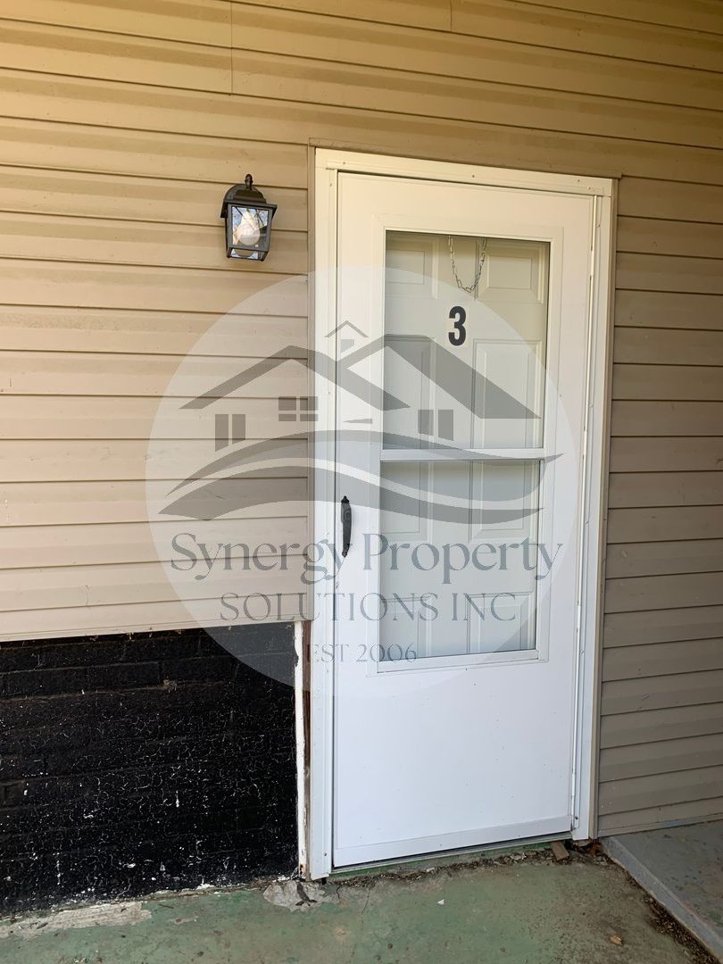 Sherman Place 403