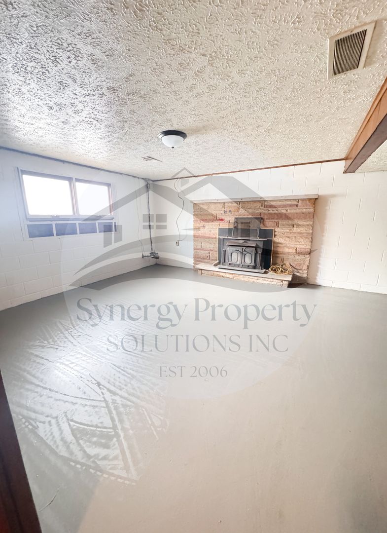 Mansfield House: Carol Lane 745