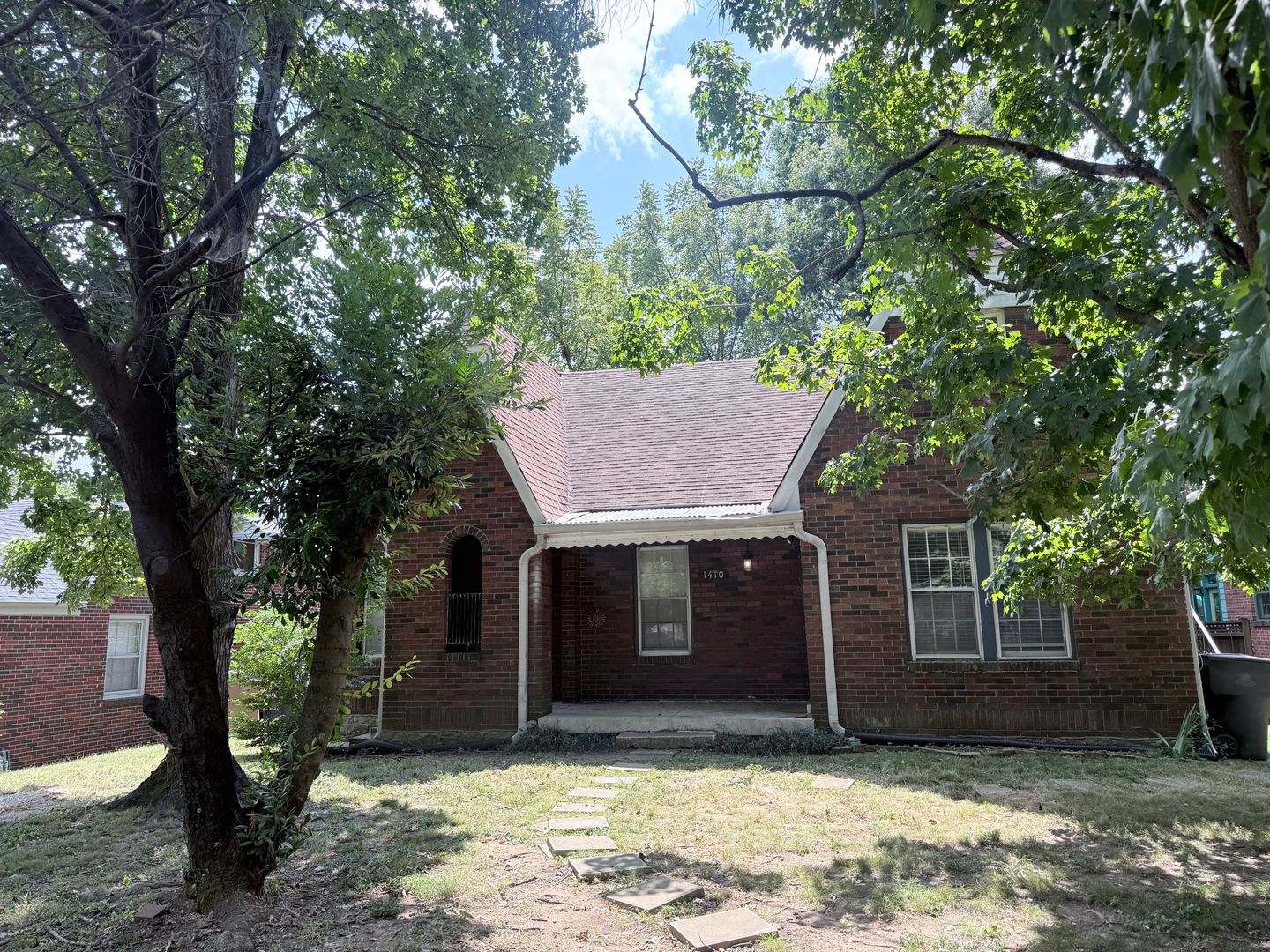 Nashville Apartment: 1410 Calvin Avenue