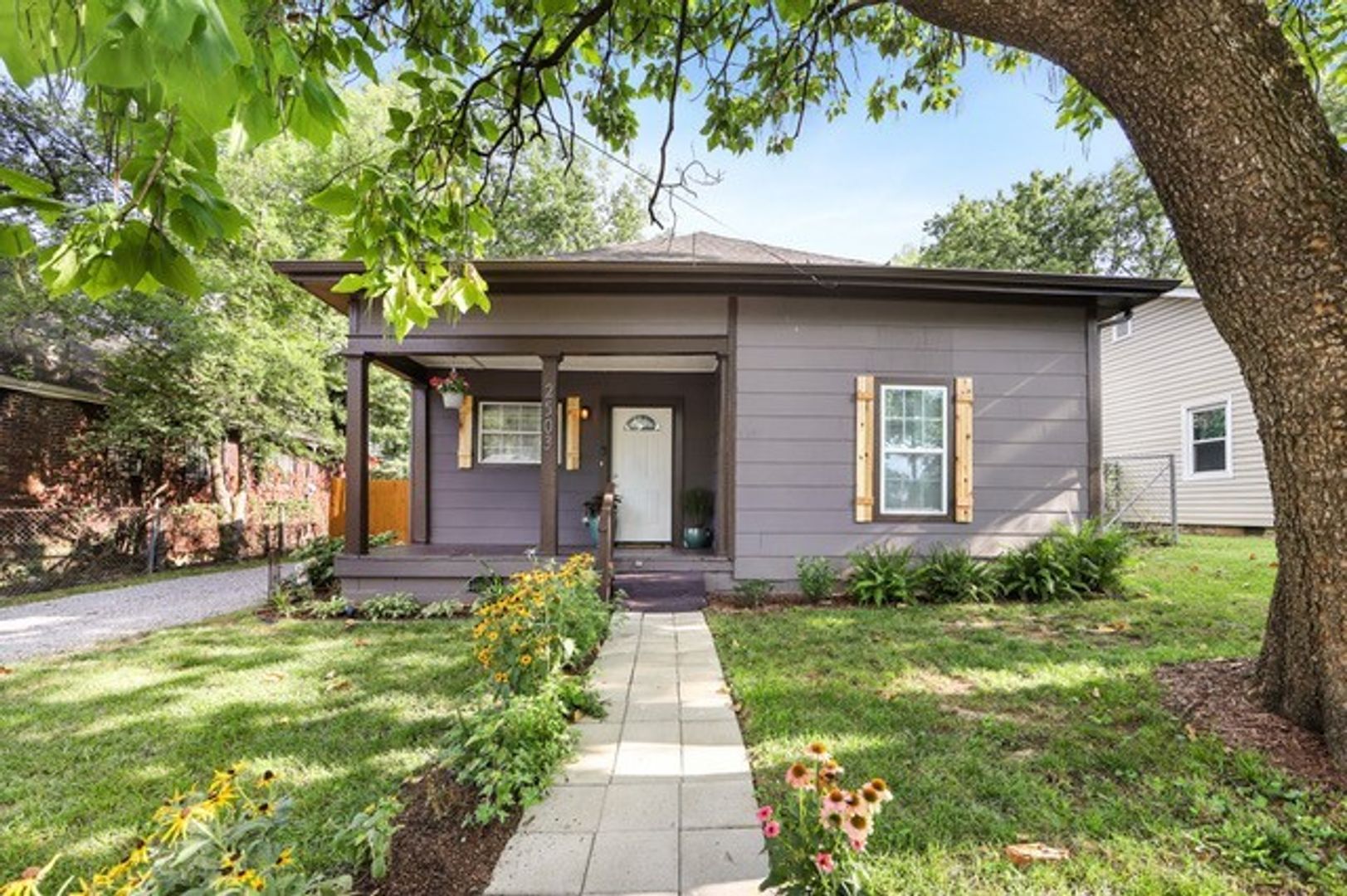 Nashville House: 2503 Meharry Blvd