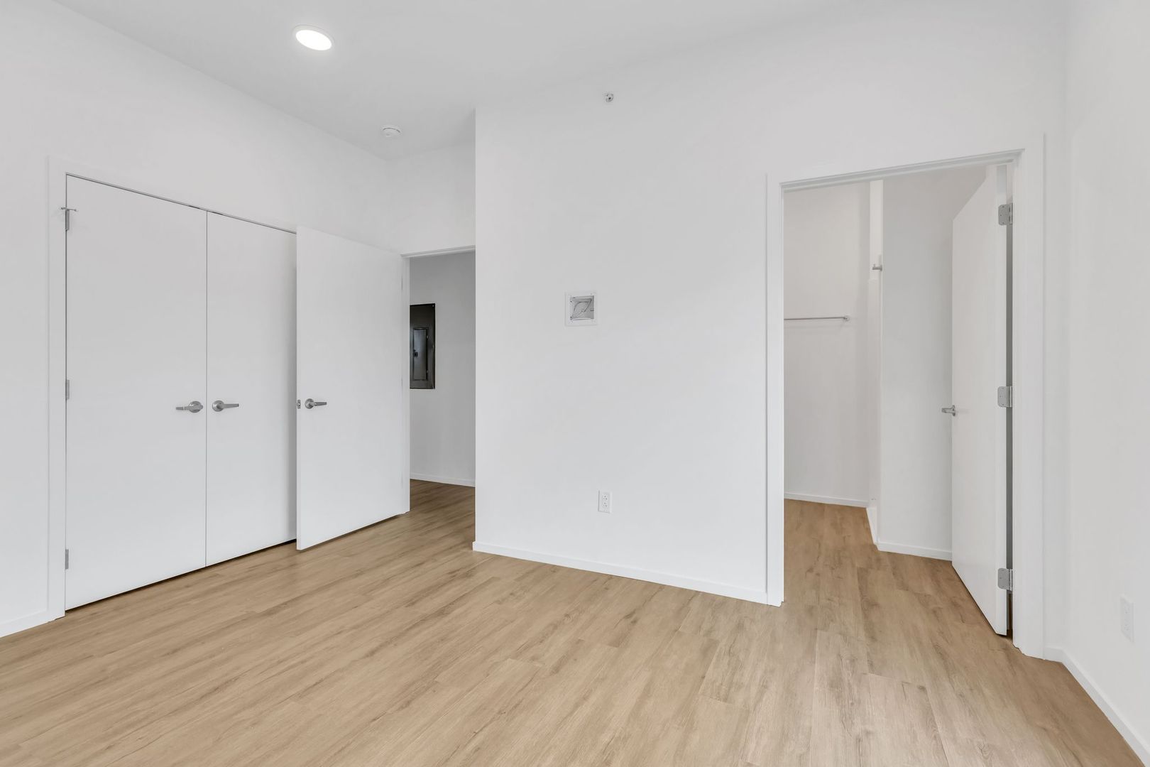 Nashville Apartment: 1928 9th Ave N