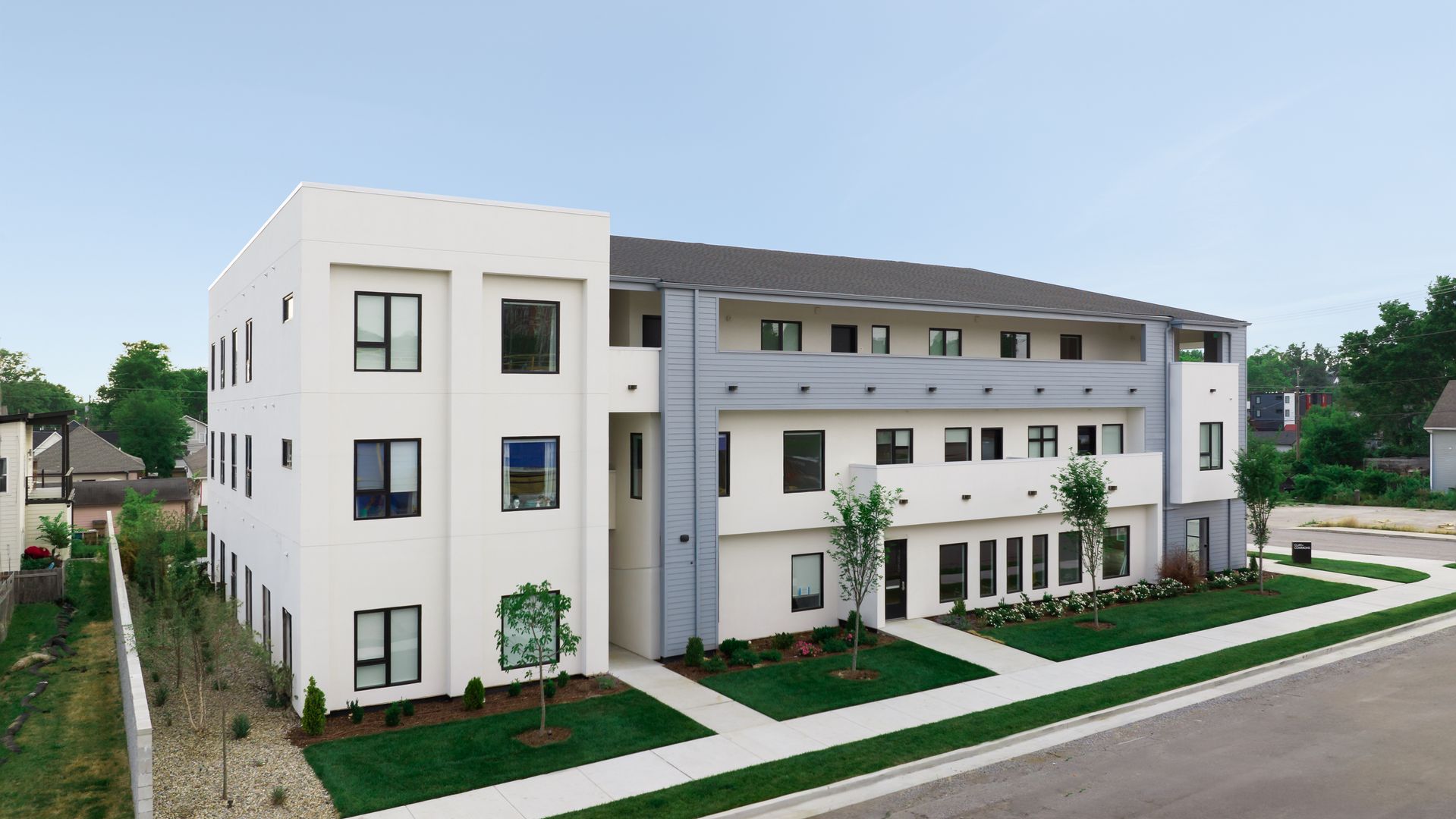 Nashville Apartment: 1928 9th Ave N