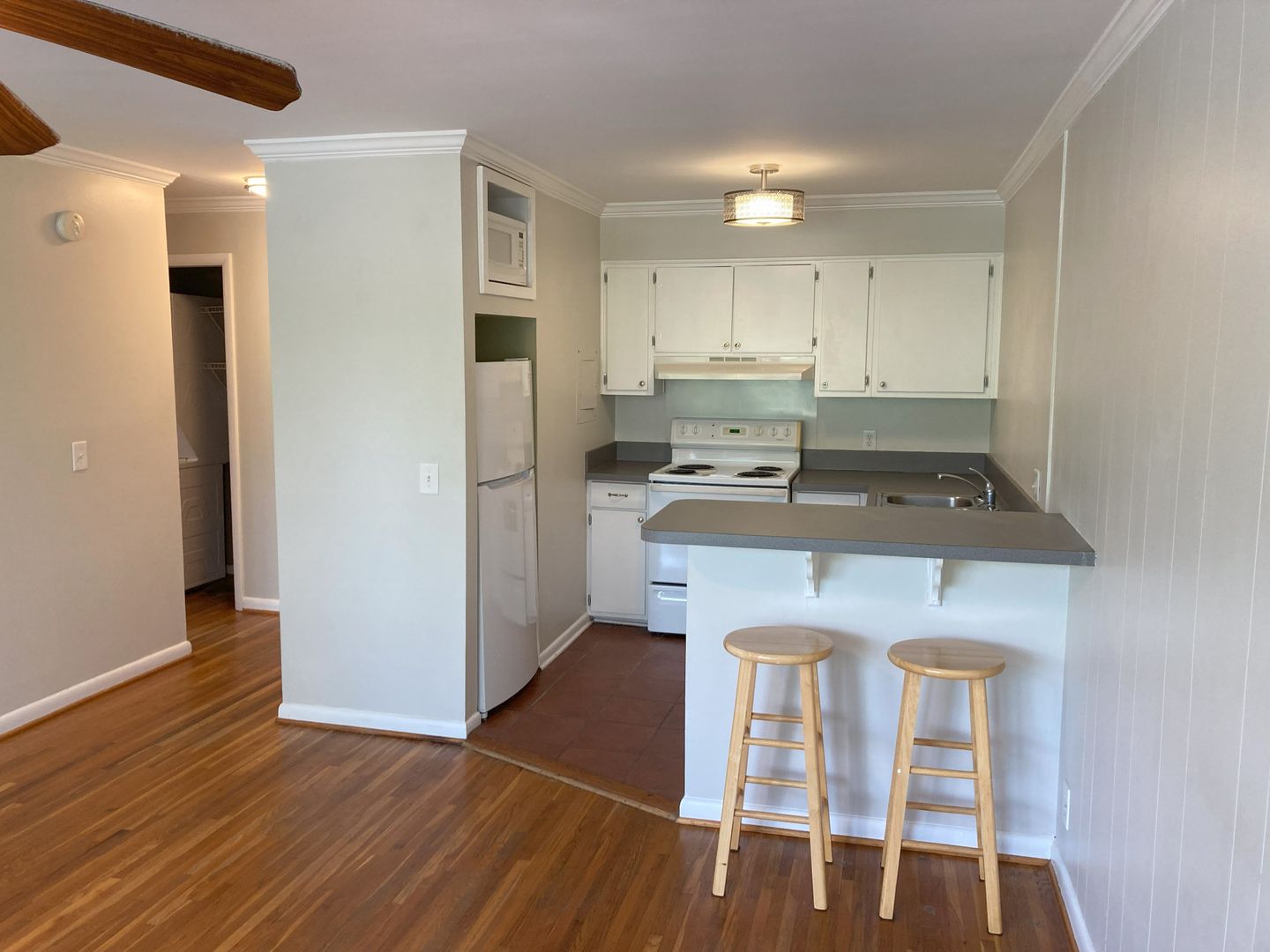 Nashville Condo: 2020 Beech Ave B14