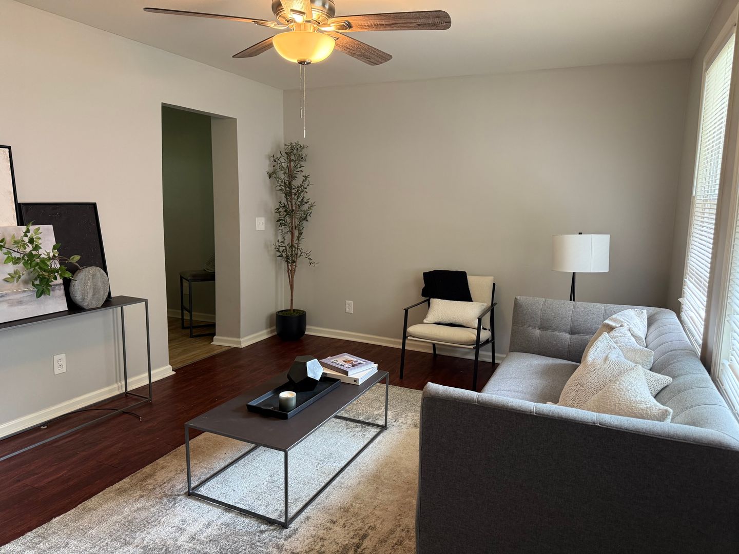 Nashville House: 1304 Ireland Street Unit B