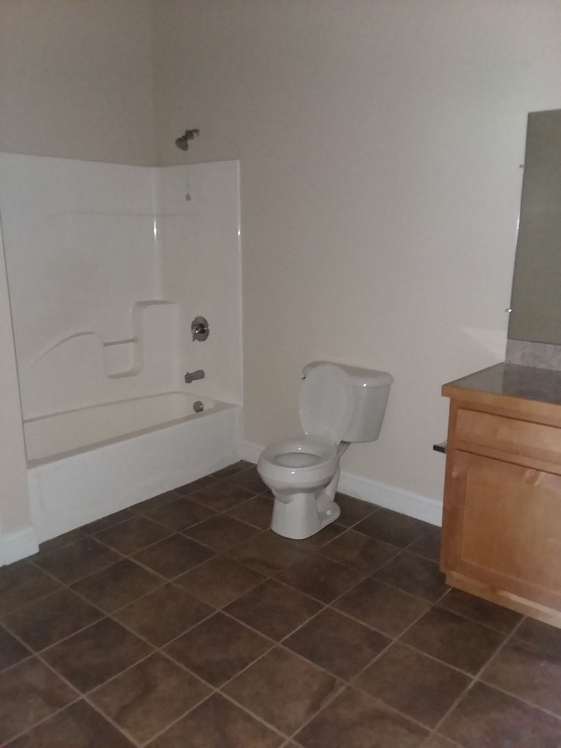 617 East Hiawatha Blvd, 1, Syracuse, NY 13208