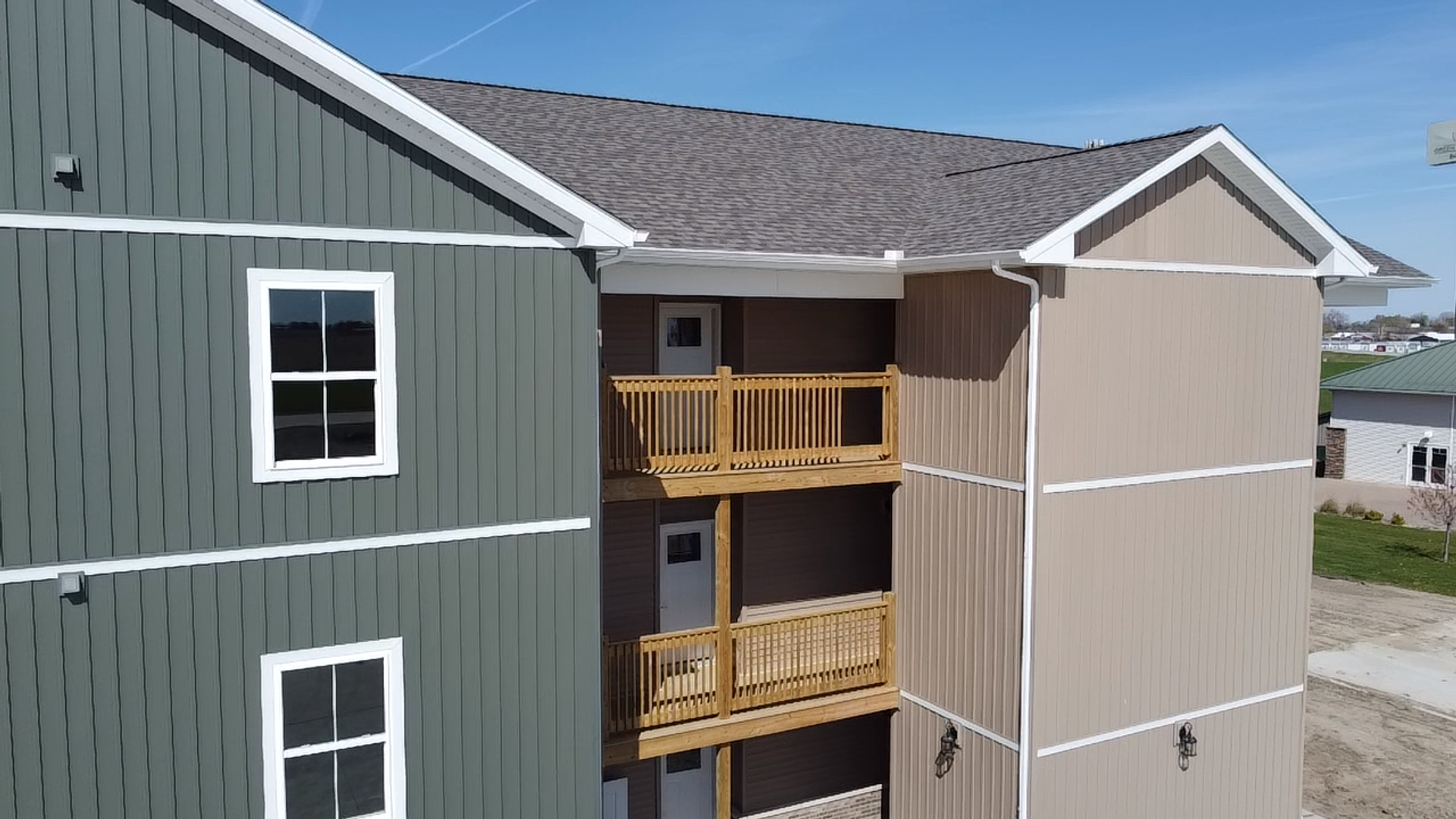 Arcola Apartment: 911-915 Green Mill Rd
