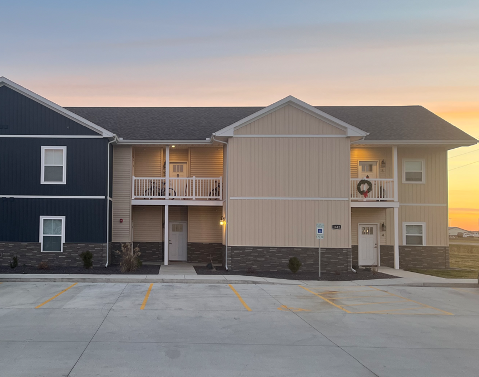 Sullivan Apartment: 1612 S Hamilton