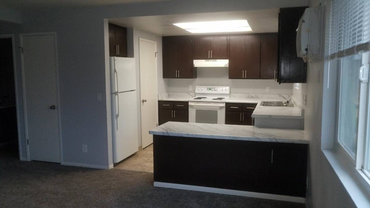 Oroville Apartment: 1150 Pine St
