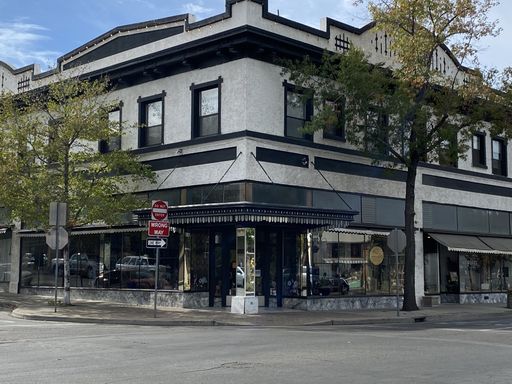 1330 Huntoon St., #12 - Historic Downtown Oroville!! Upstairs!!