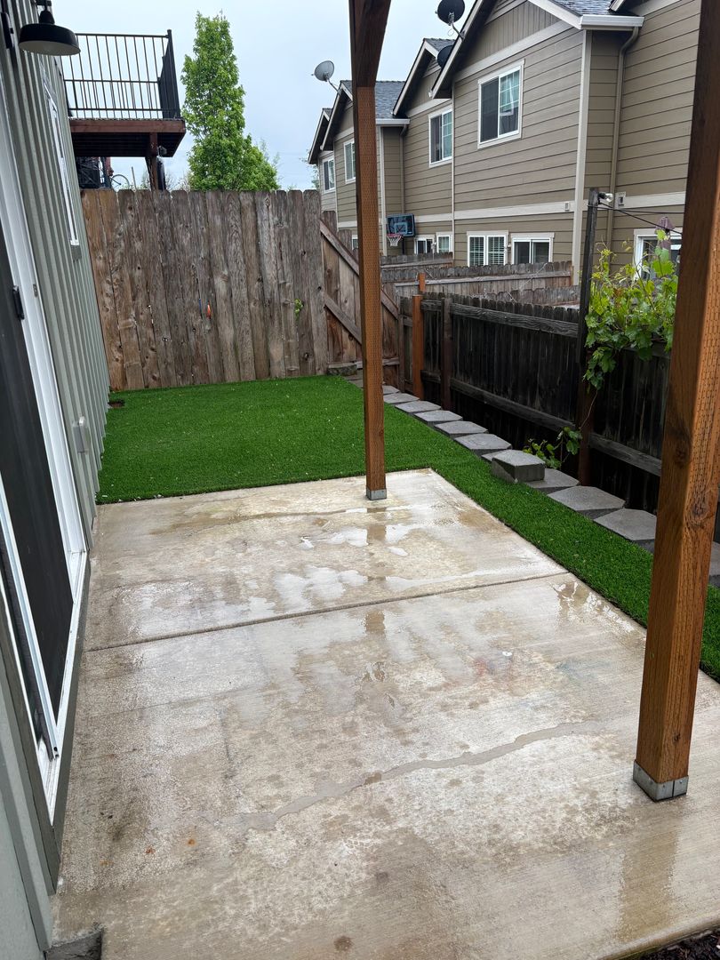 White City Apartment: 7851 28th Street