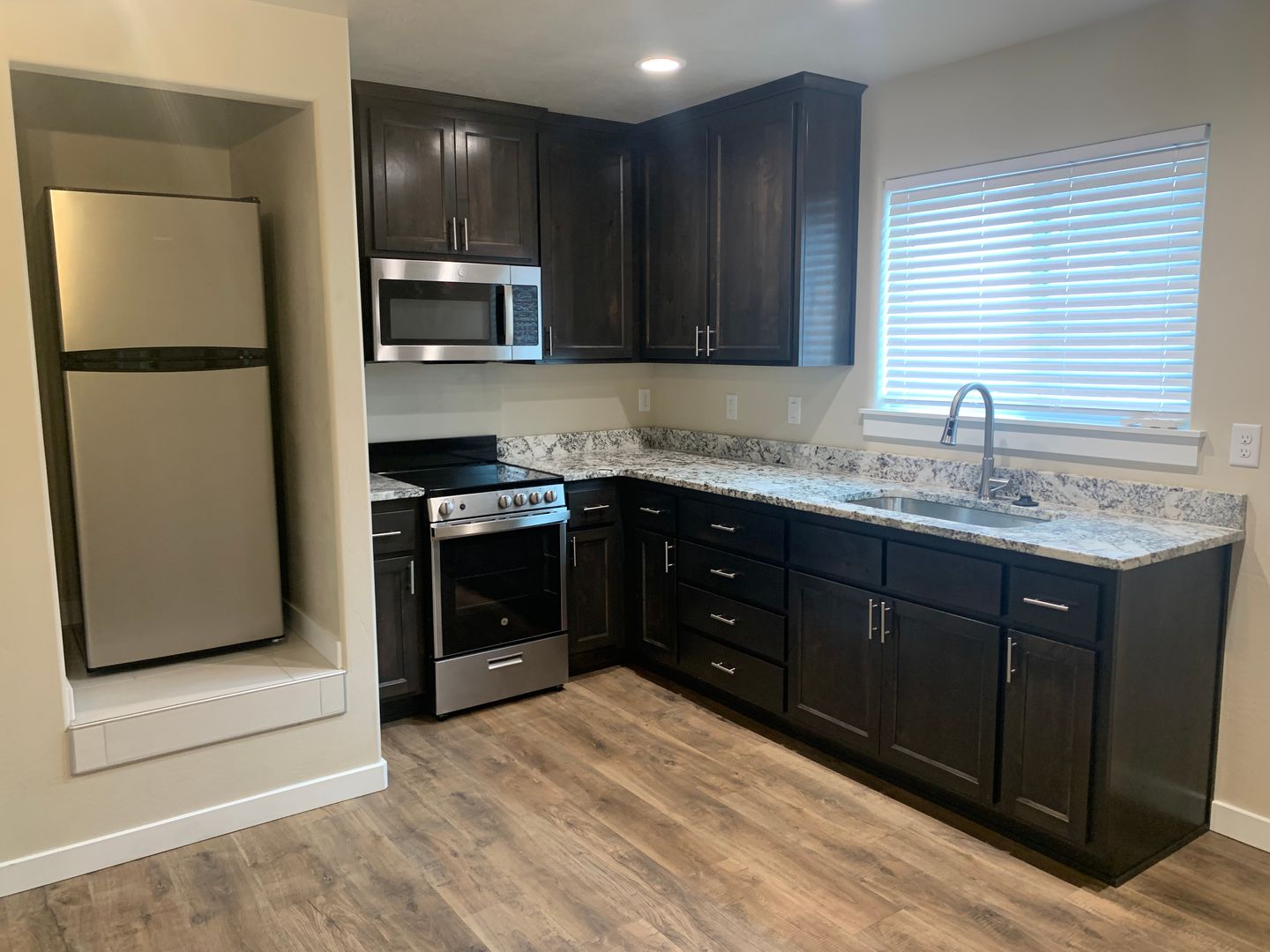 White City Apartment: 7867 28th St