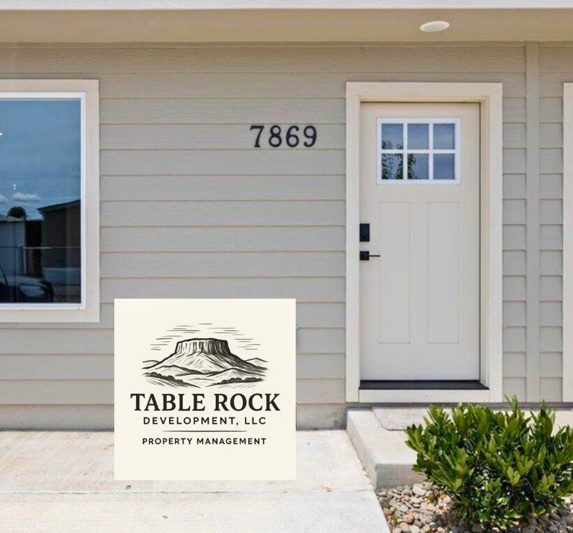 White City Apartment: 7869 Houston Loop