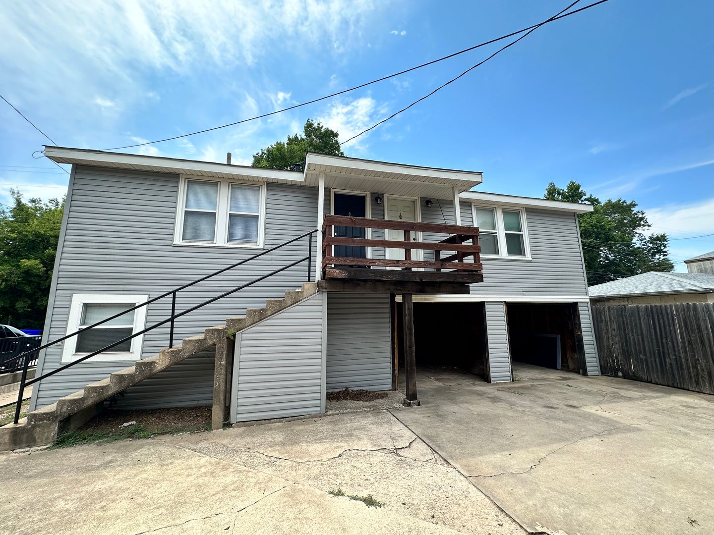 Norman Apartment: 746 S. Jenkins Avenue