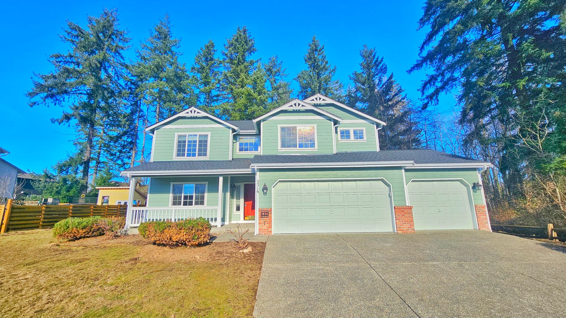 Renton House: 5316 NE 4th Ct