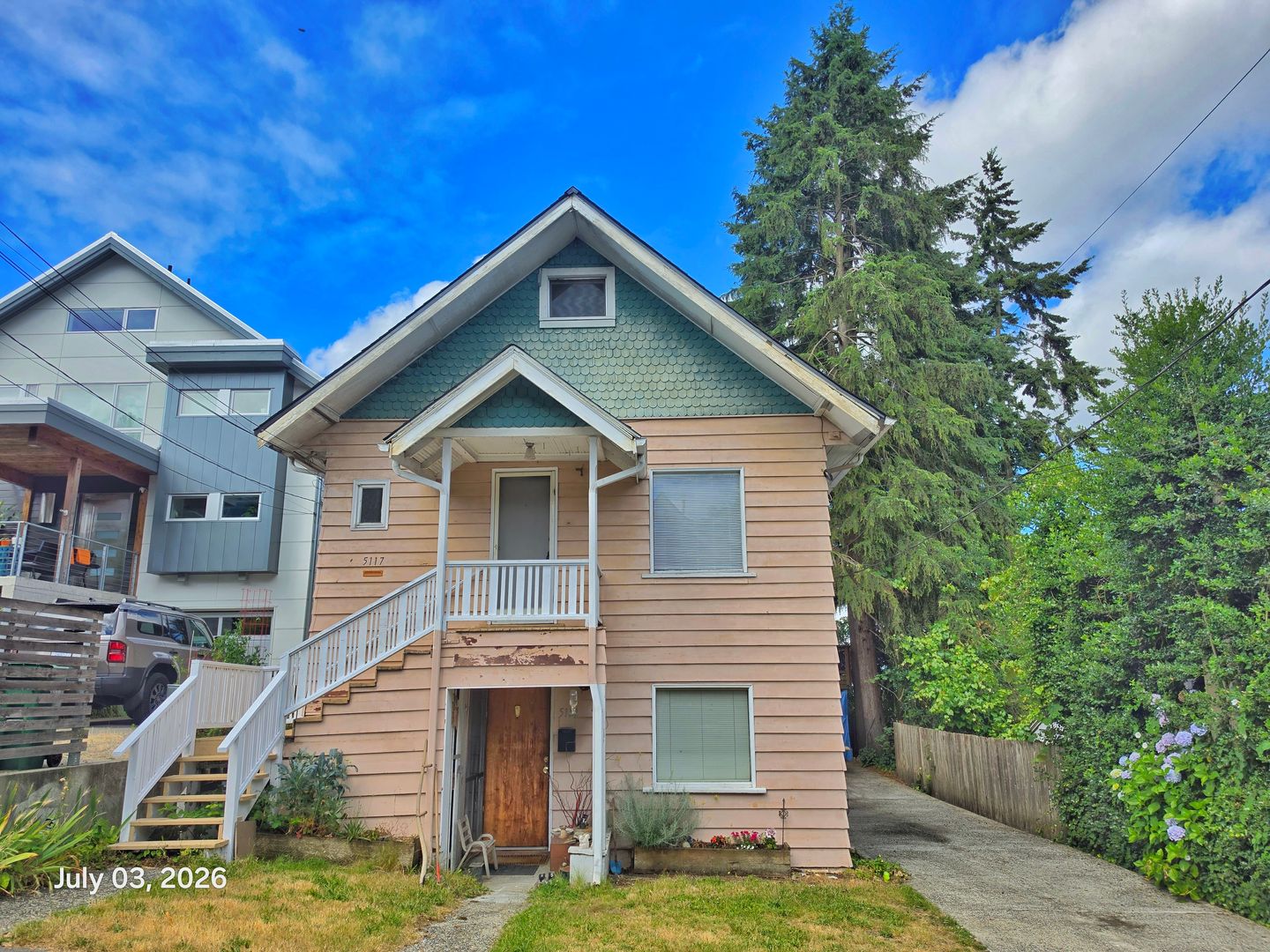 Seattle House: 5117 2nd Ave NW