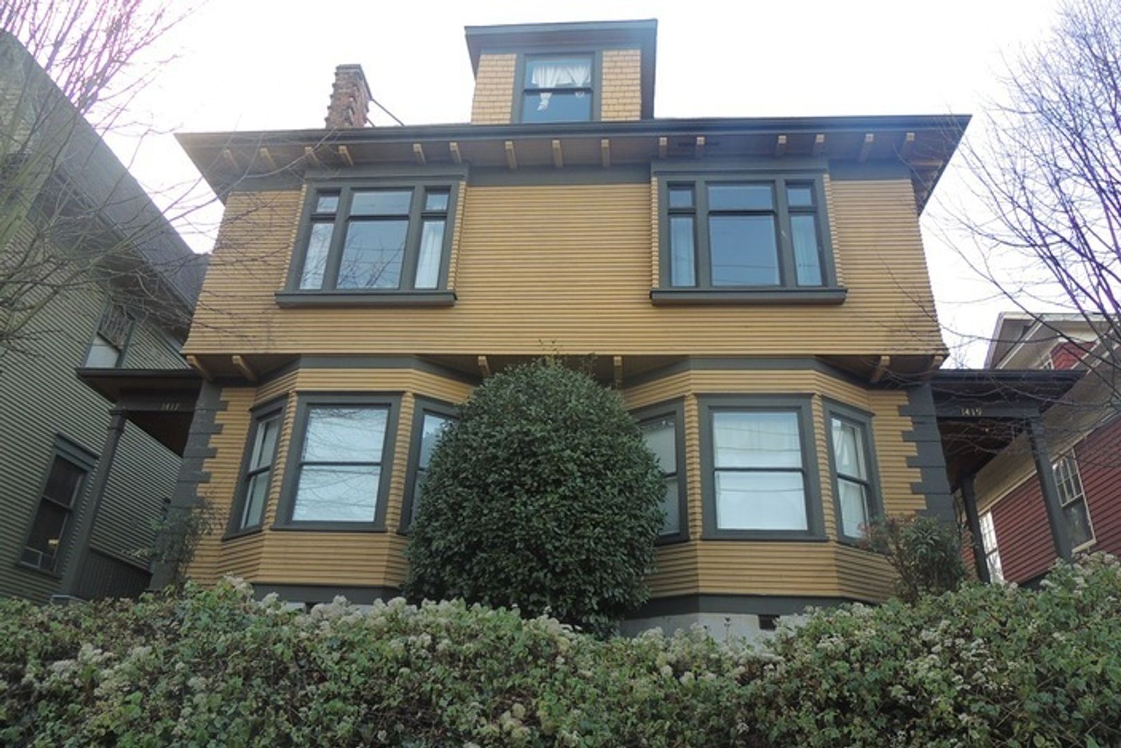Seattle Apartment: 1417 Boylston Ave