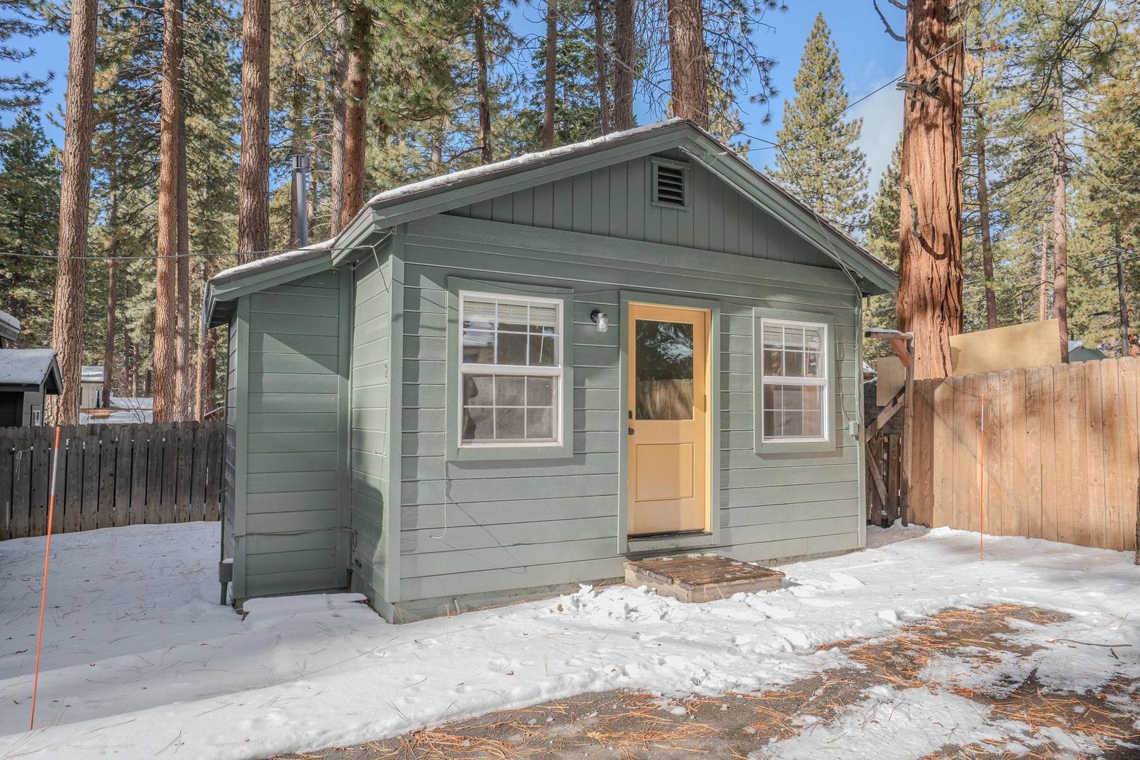 Kings Beach Townhome: 8683 Rainbow Avenue