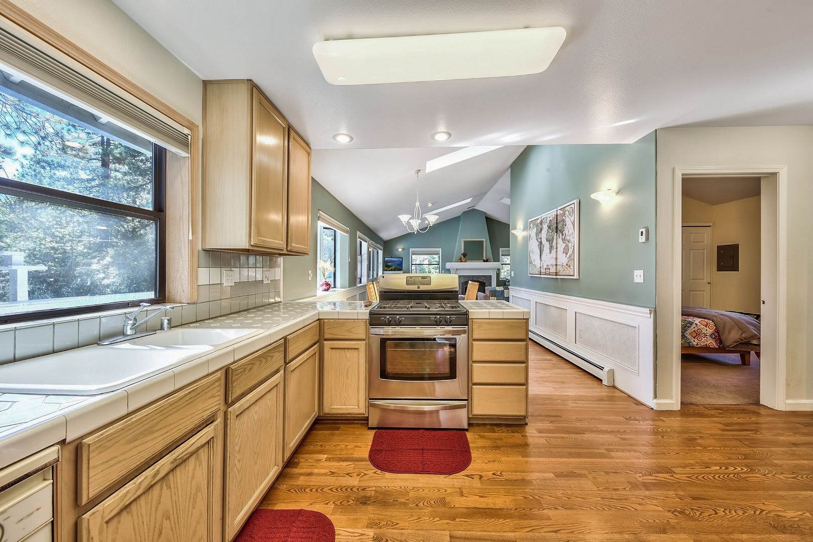 Kings Beach House: 8862 Minnow Avenue