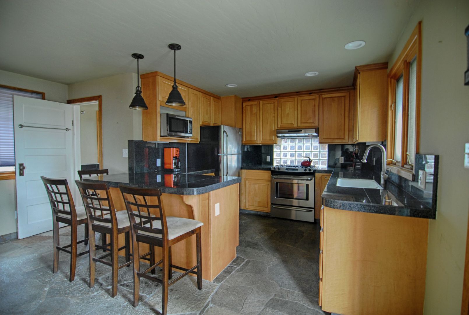 Tahoe Vista Apartment: 7020 Yaho Avenue