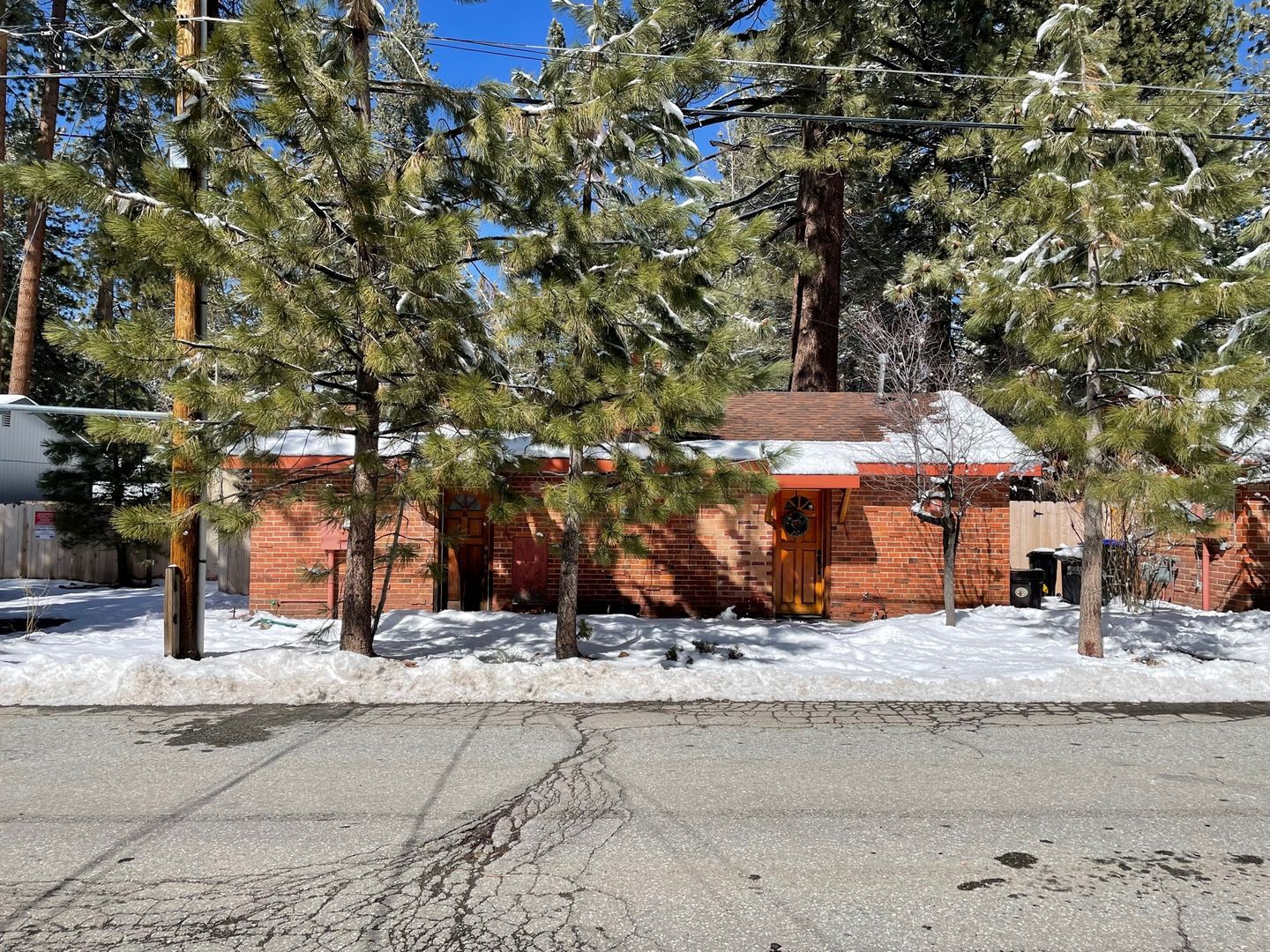 South Lake Tahoe House: 875 Tallac Ave. #B