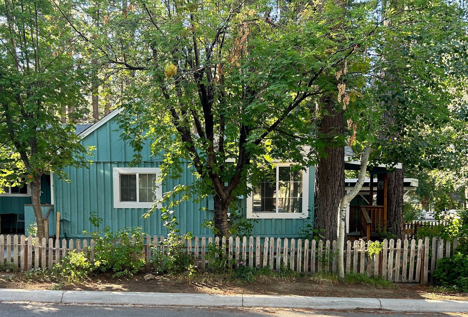 South Lake Tahoe House: 2598 Chris Ave