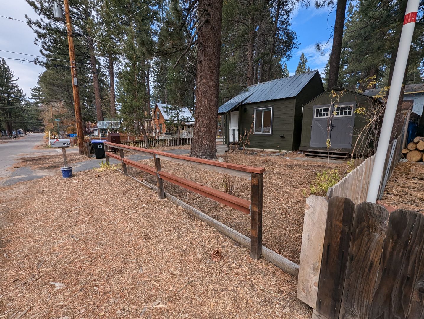 South Lake Tahoe House: 1061 Reno Ave.