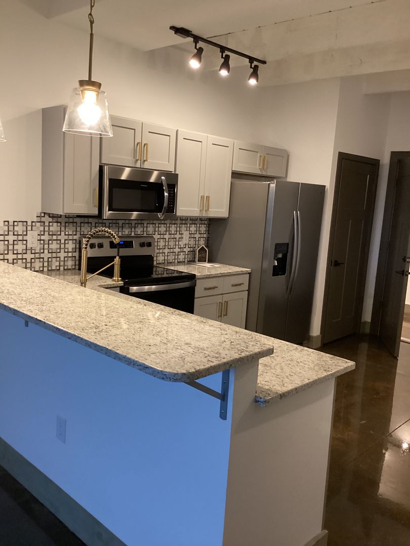 Hanover Apartment: 110 East Chestnut Street