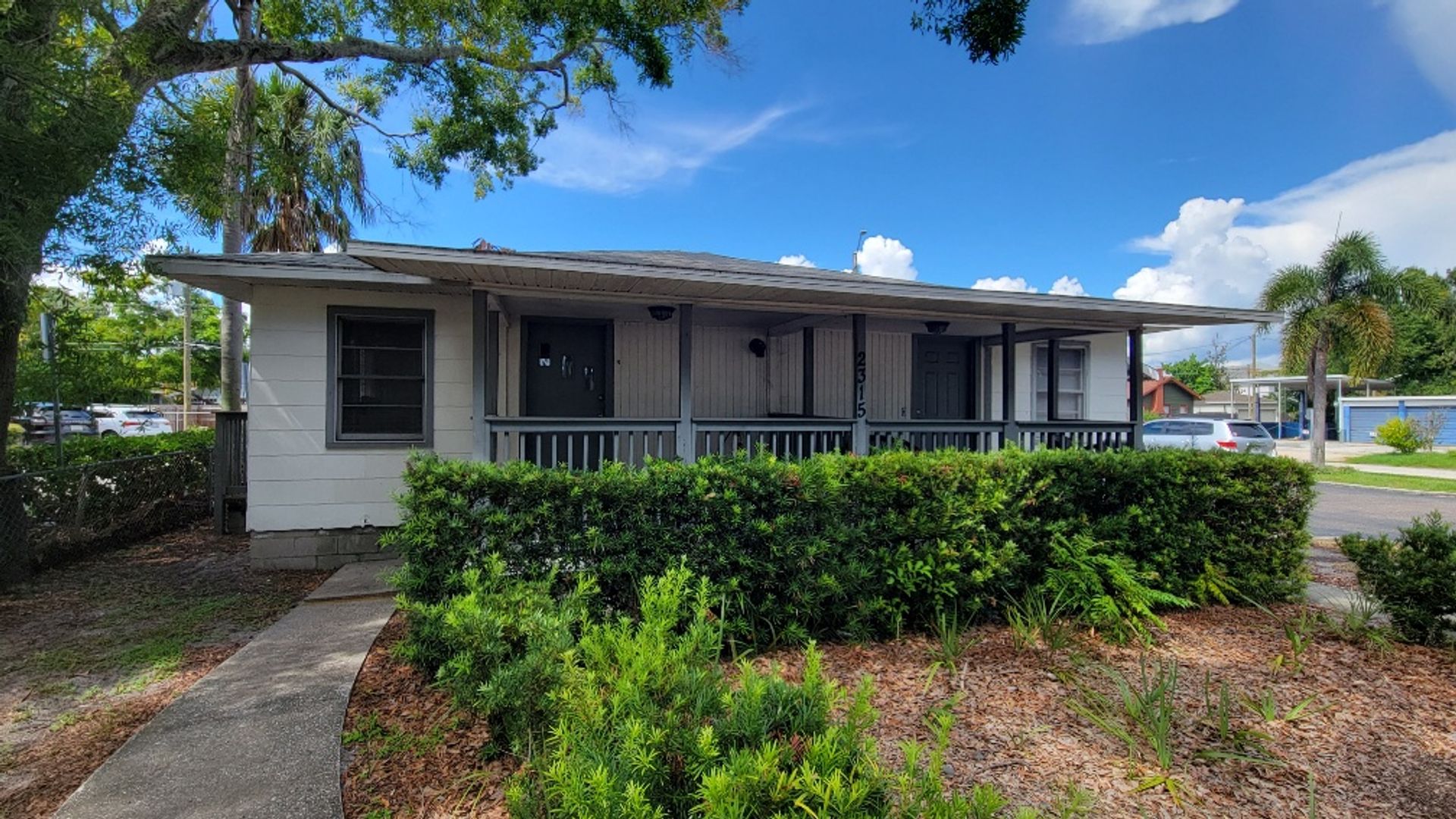 St. Petersburg Apartment: 2315 1st Ave North