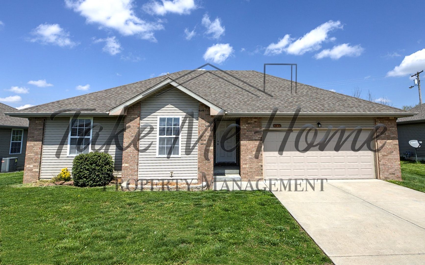 Republic House: 2437 E Willow