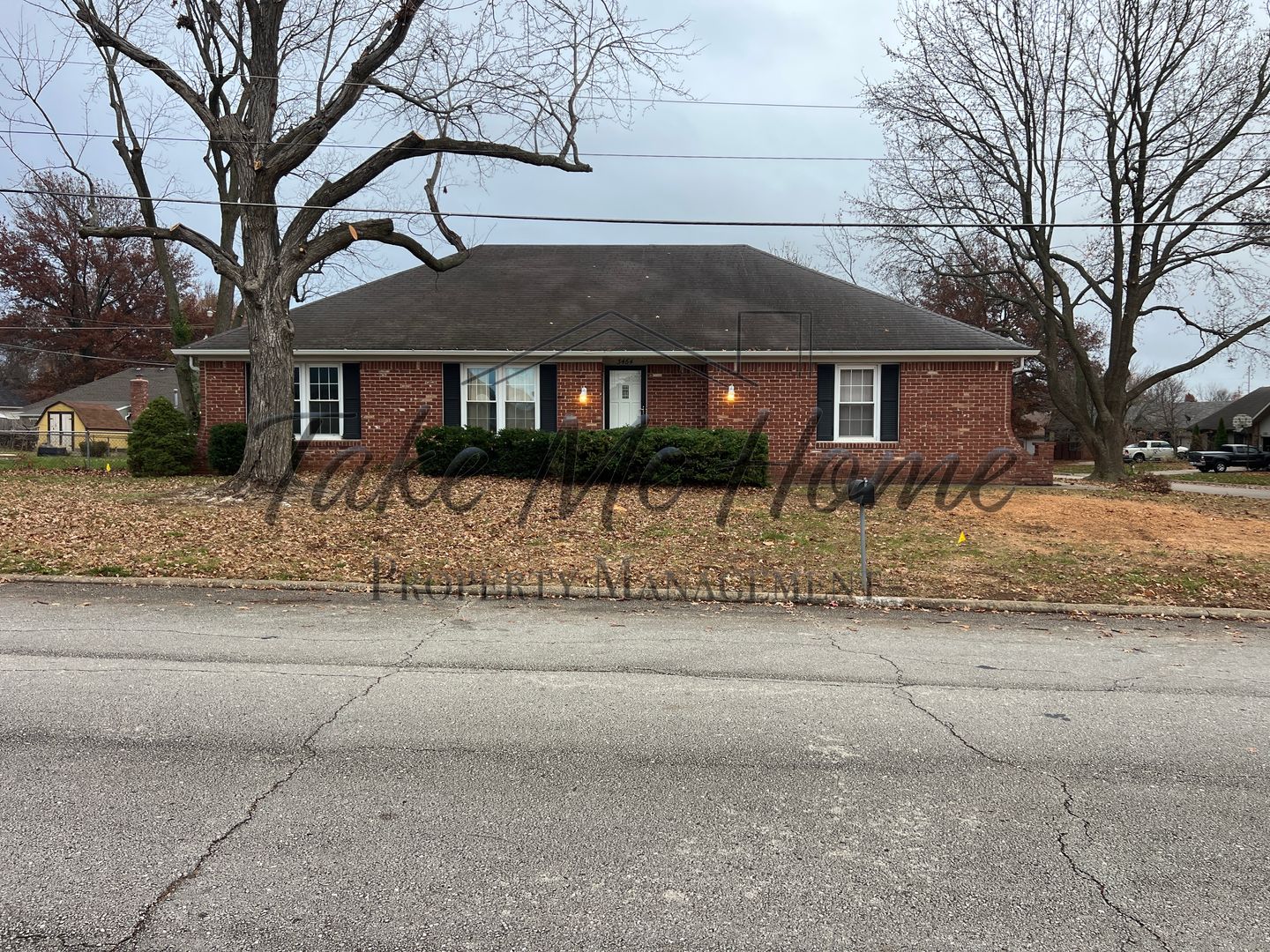 Springfield House: 3464 S Kickapoo