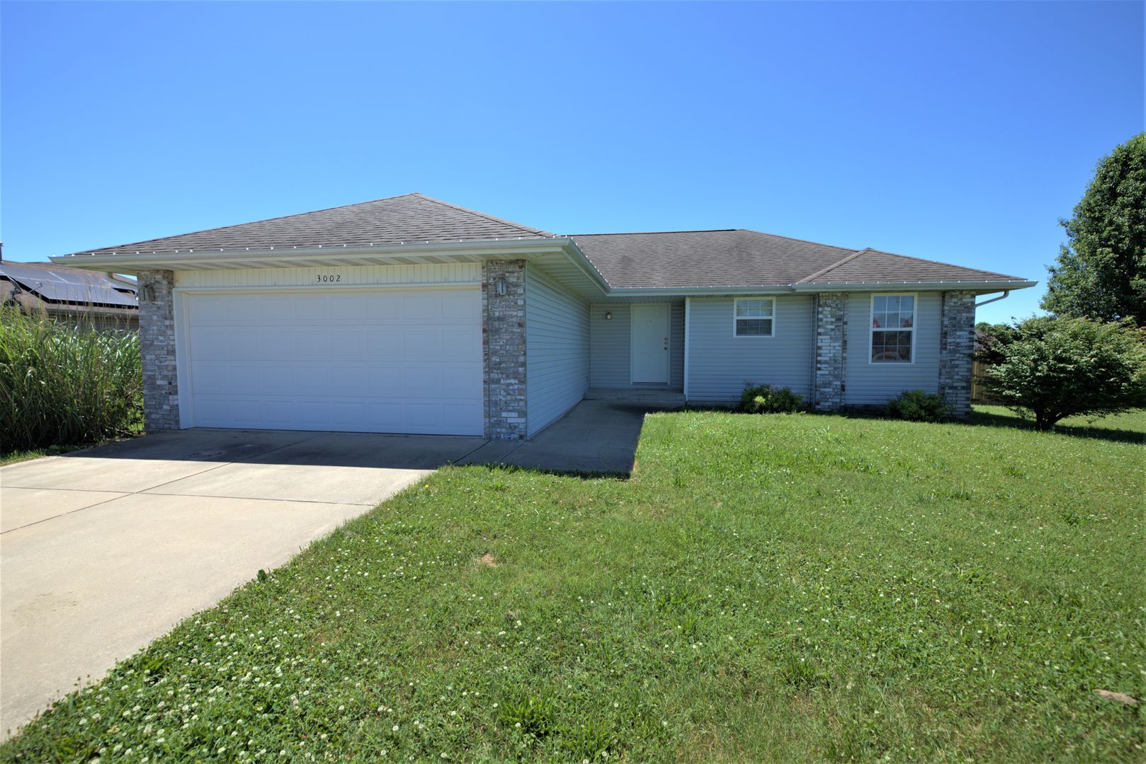 Republic House: 3002 E Morris Street