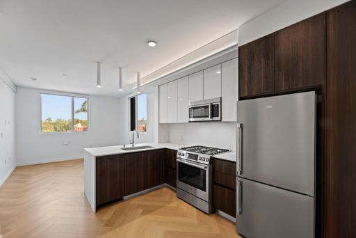 TALA Residences at Gillis House #309 - 1 bed, 1 bath – photo 1