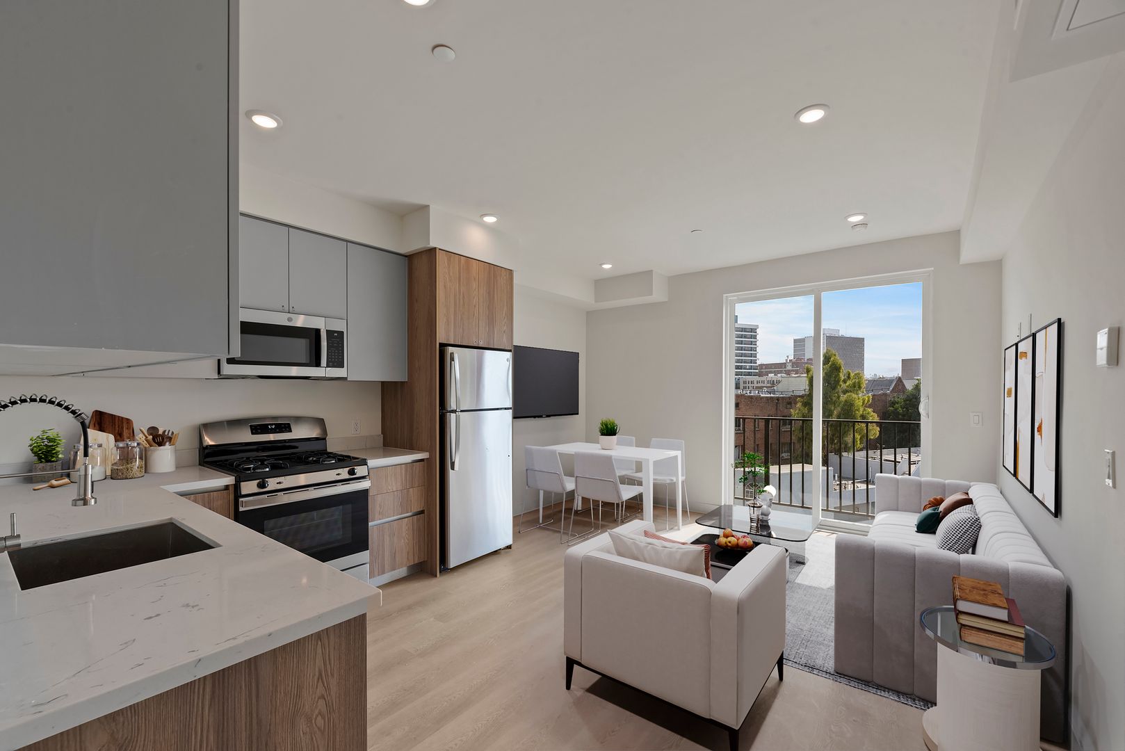 Los Angeles Apartment: 719 S. Hoover Street