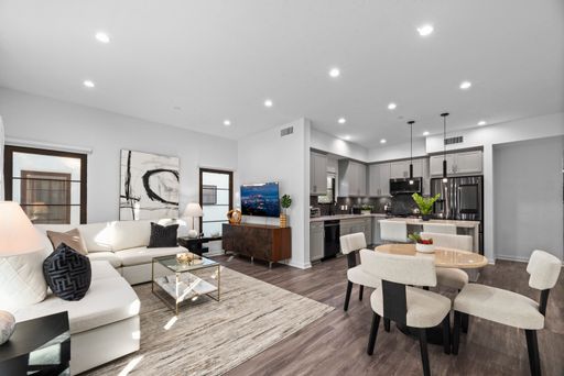 TALA Residences at 334 N Oakhurst Ave #102 – photo 1
