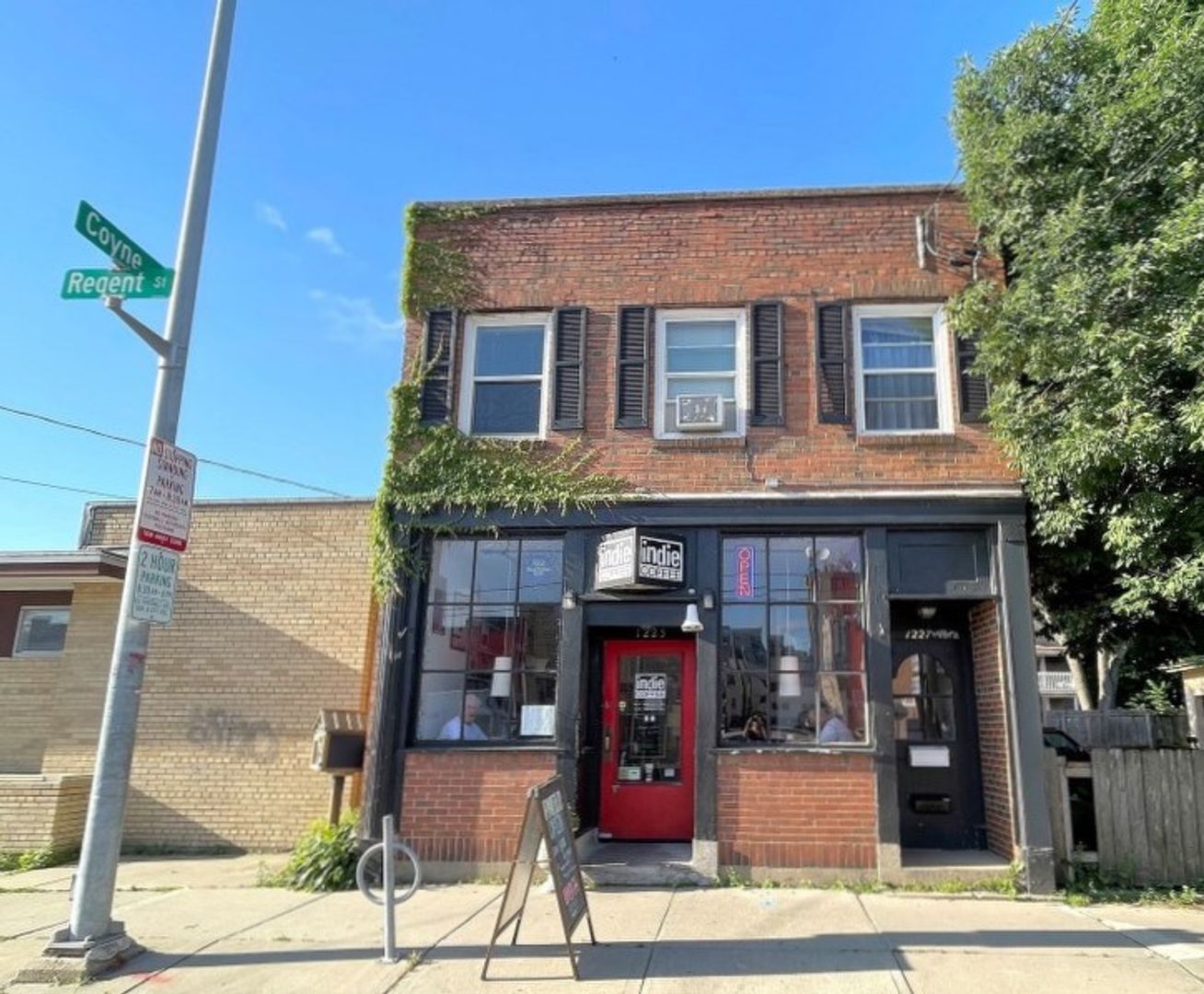 Madison Apartment: 1227 Regent St.