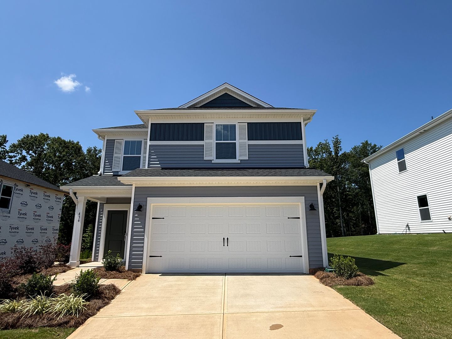 Shelby House: 436 Luna Lane
