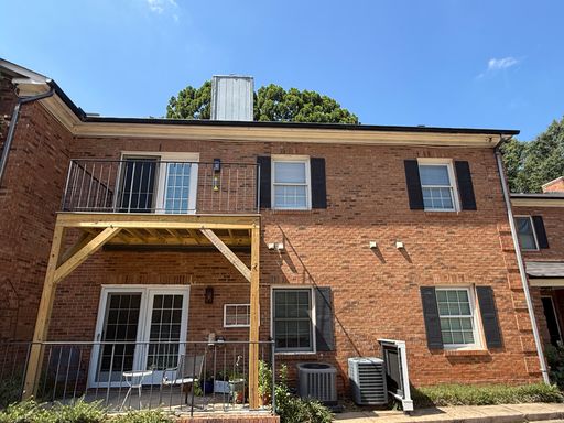 1014 Queens Road unit A – photo 1